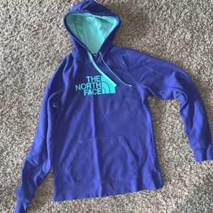 The North Face Hoodie Women’s Large